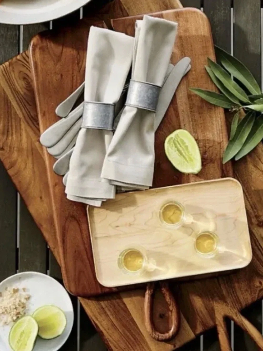 Crate and Barrel Galvanized Napkin Rings ~ ( Set Of 6 )